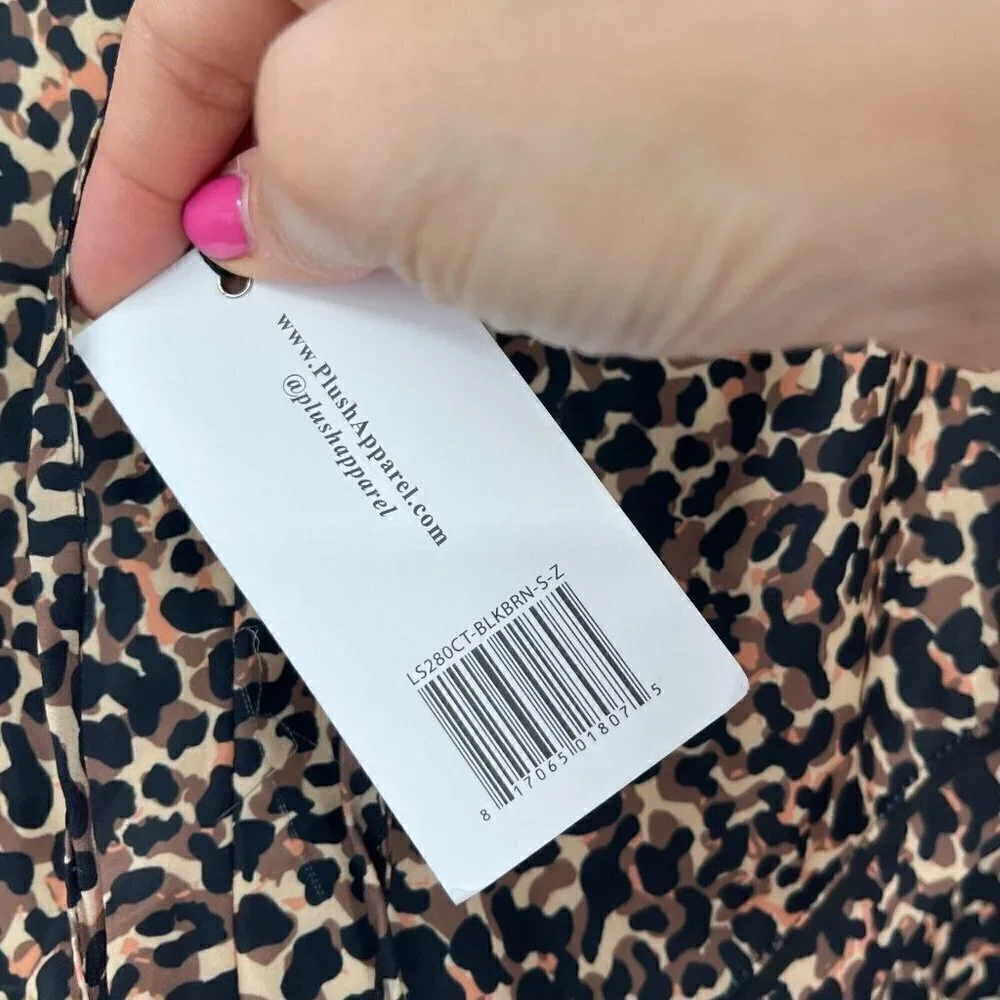 Plush Revolve Sleepwear Small Womens Animal Print Shorts Top Leopard Casual New